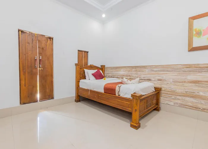 Manta With Sea View Guest house Batununggul