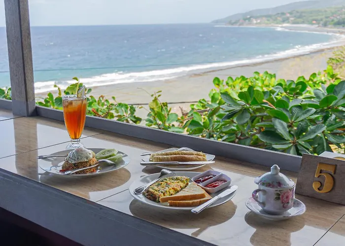 Manta With Sea View Batununggul